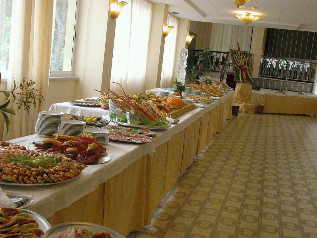 Hotel Calabresi سان بنيديتّو ديل ترونتو المظهر الخارجي الصورة