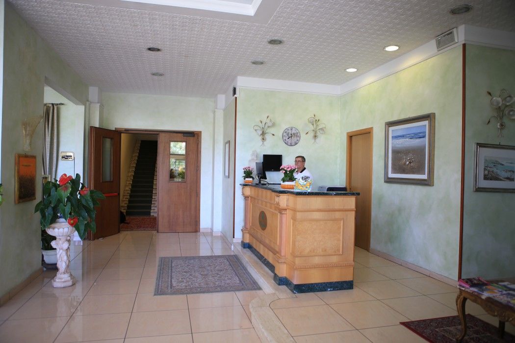 Hotel Calabresi سان بنيديتّو ديل ترونتو المظهر الخارجي الصورة